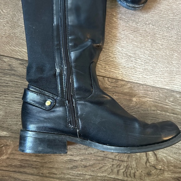 Black boots - used Size 7 - Picture 4 of 8